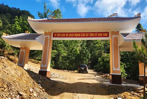  The Sleeping Lady - Màn Thức Tỉnh Sau Giấc Ngủ Bách Niên Trọn Vẹn Trong Làn Sương Buồn